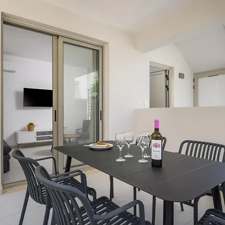 Apartman Eleni